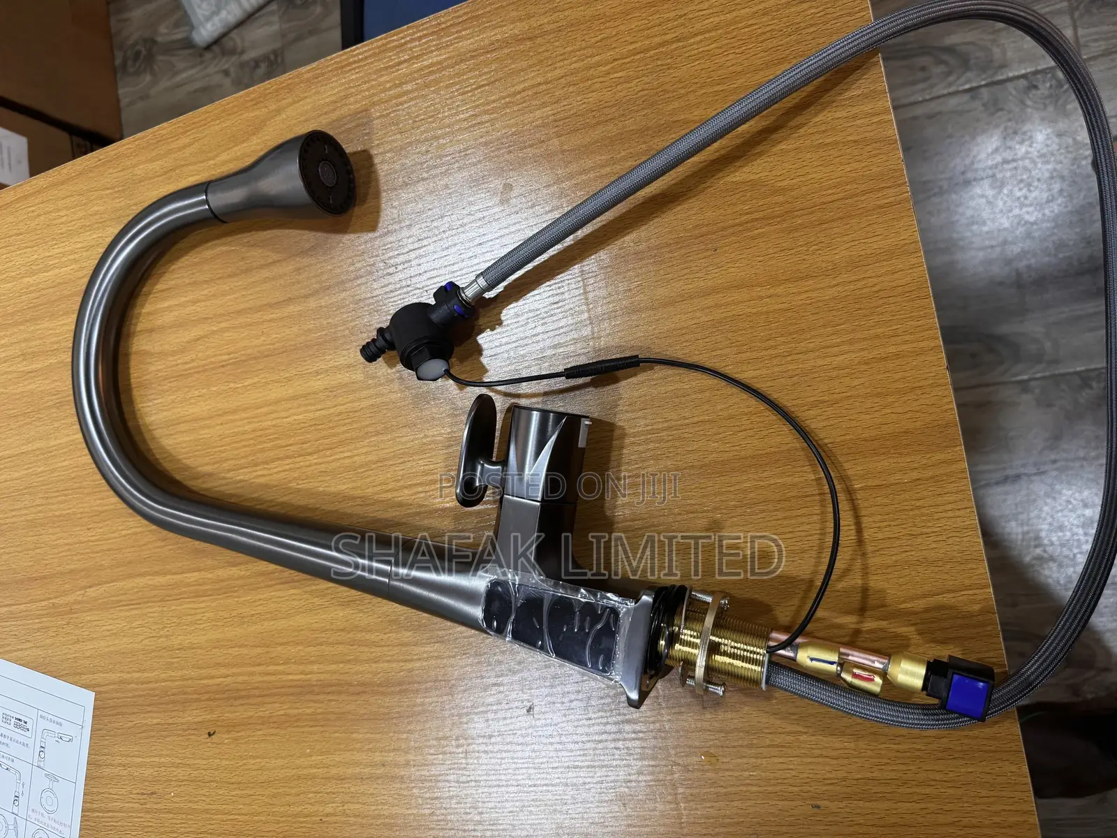 Luxury Touch-Less Sensor Kitchen Faucet