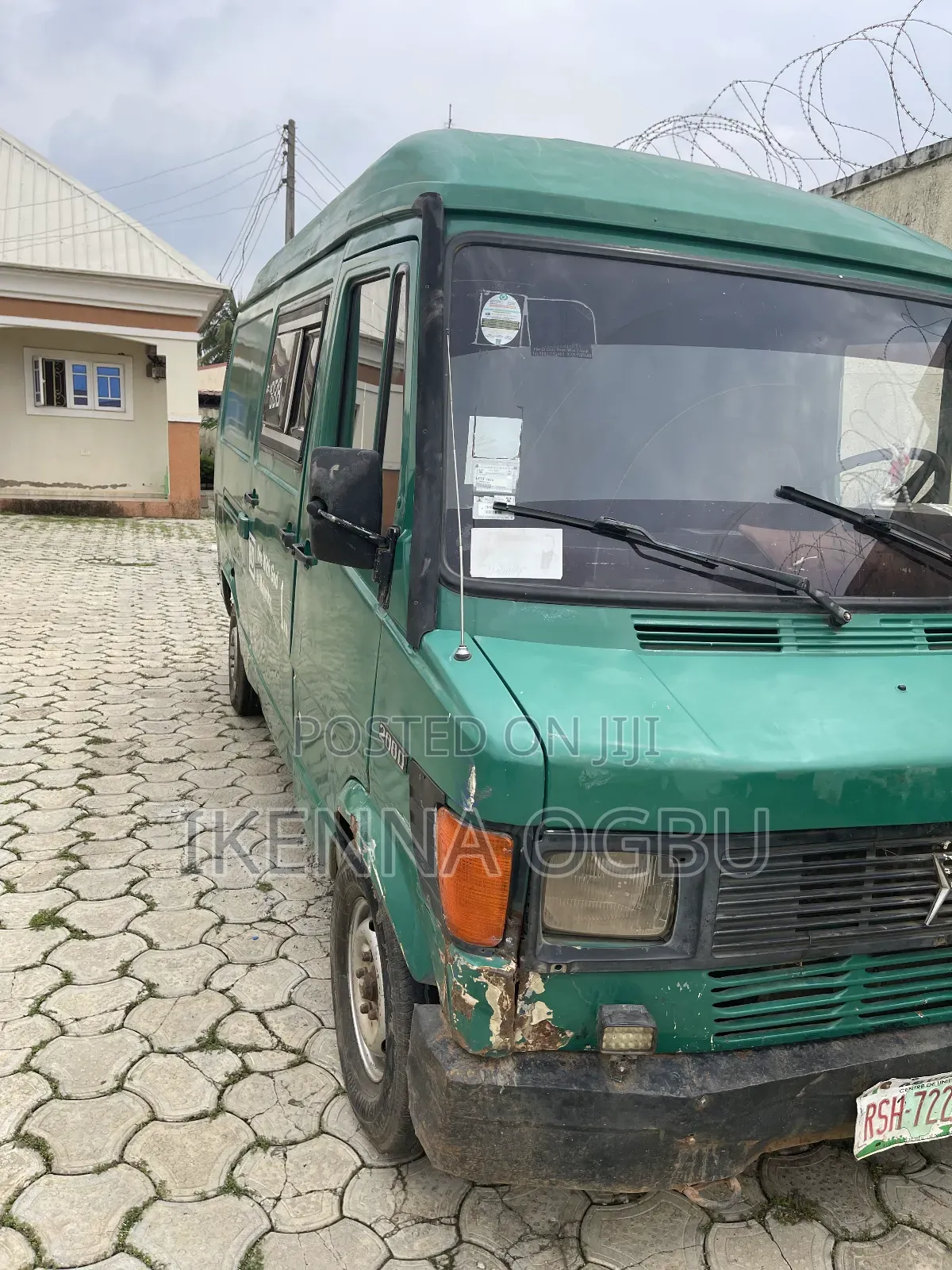 Mercedes-Benz V-Class 2000 Green