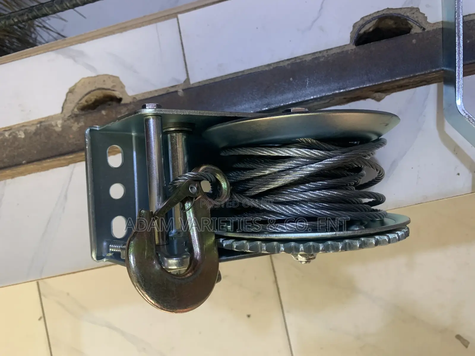 Hand Winch 1200lbs