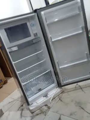 Hisense 150L Super Cooling Top Freezer Refrigerator (Rr20s)