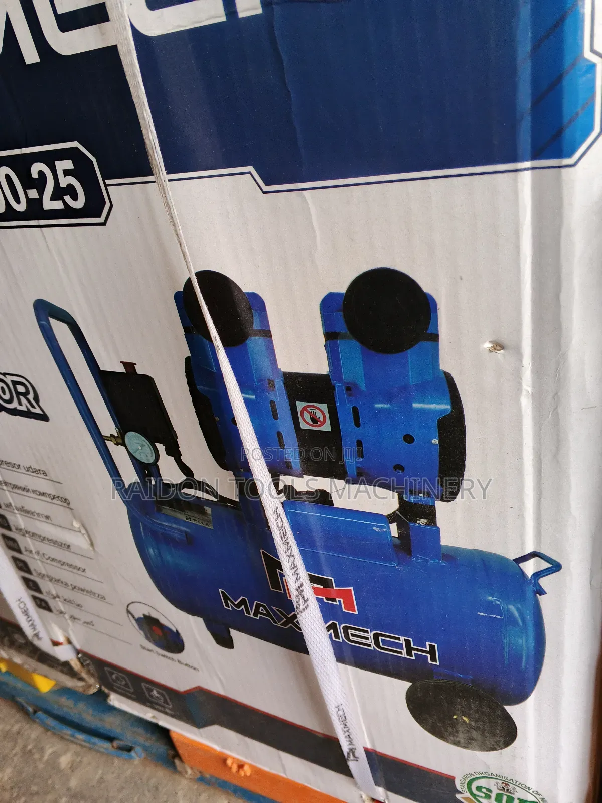 Air Compressor 1100W Oiless