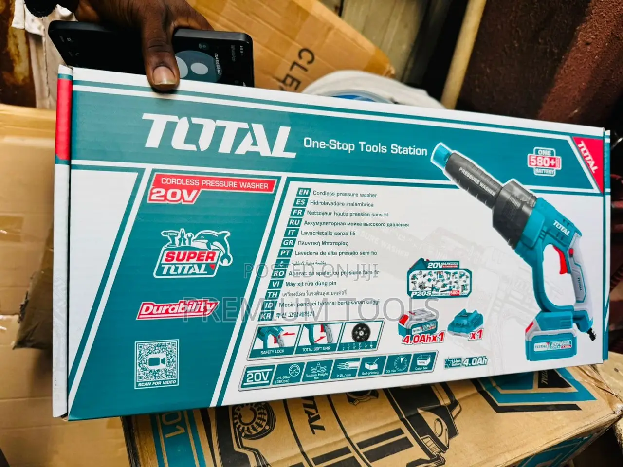 Lithium-Ion Pressure Washer