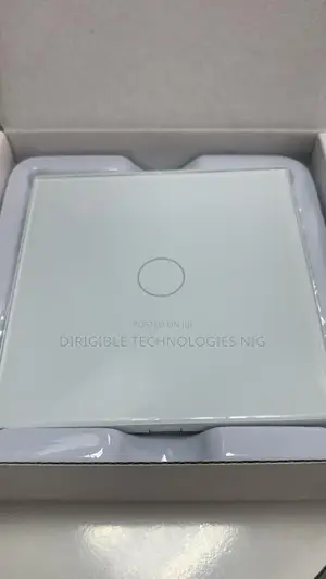 Photo - Wifi Smart MYQ 1ganglight Touch Switch N + L White