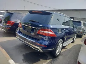 Mercedes-Benz M Class ML 350 4x2 2013 Blue