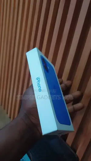 New Apple iPhone 16 256 GB