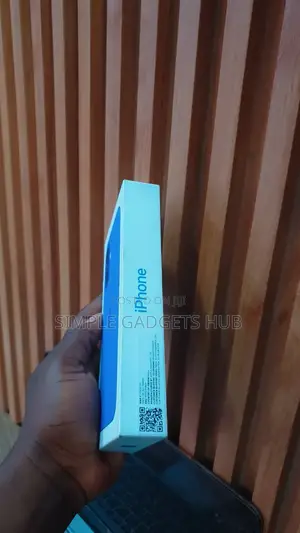 New Apple iPhone 16 256 GB