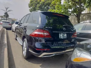 Mercedes-Benz M Class ML 350 4x2 2013 Black