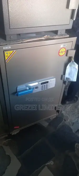F F Fire Proof Safe