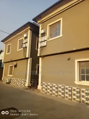 3bdrm Block of Flats in Igando Lagos, Akesan for sale
