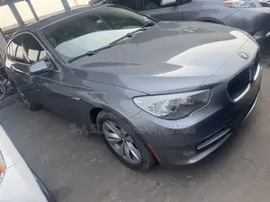 BMW 550i 2012 Gray
