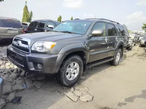 Toyota 4-Runner Limited 2008 Gray