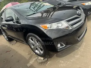 Toyota Venza V6 AWD 2010 Black