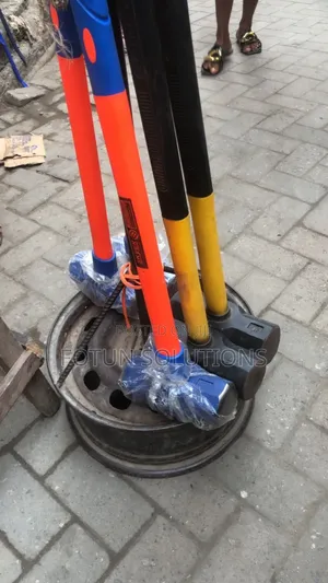 Hammer 6 and 5kg