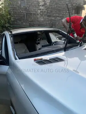 Mercedes Gle43 2018 Coupe Windscreen Installation
