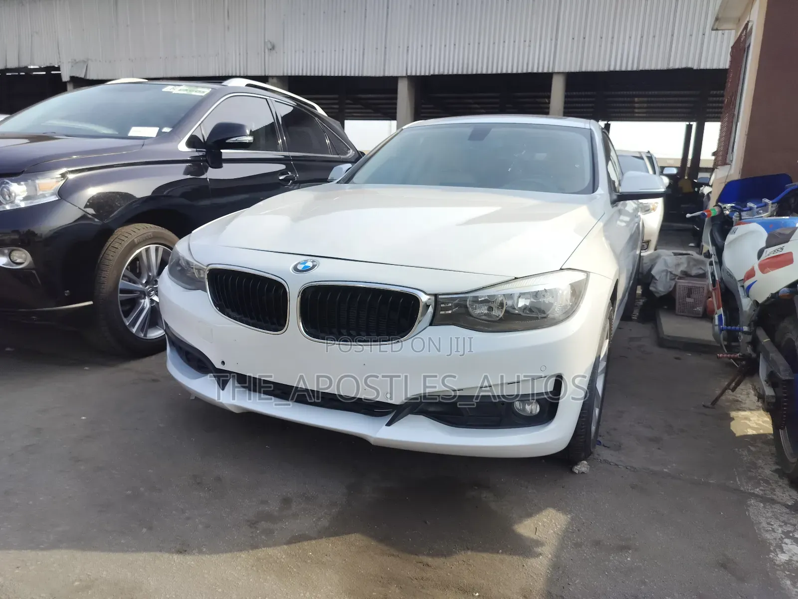 BMW 323i 2014 White