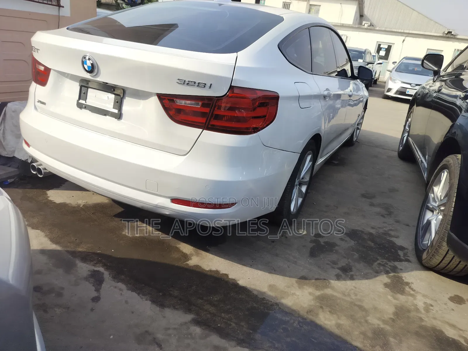 BMW 323i 2014 White
