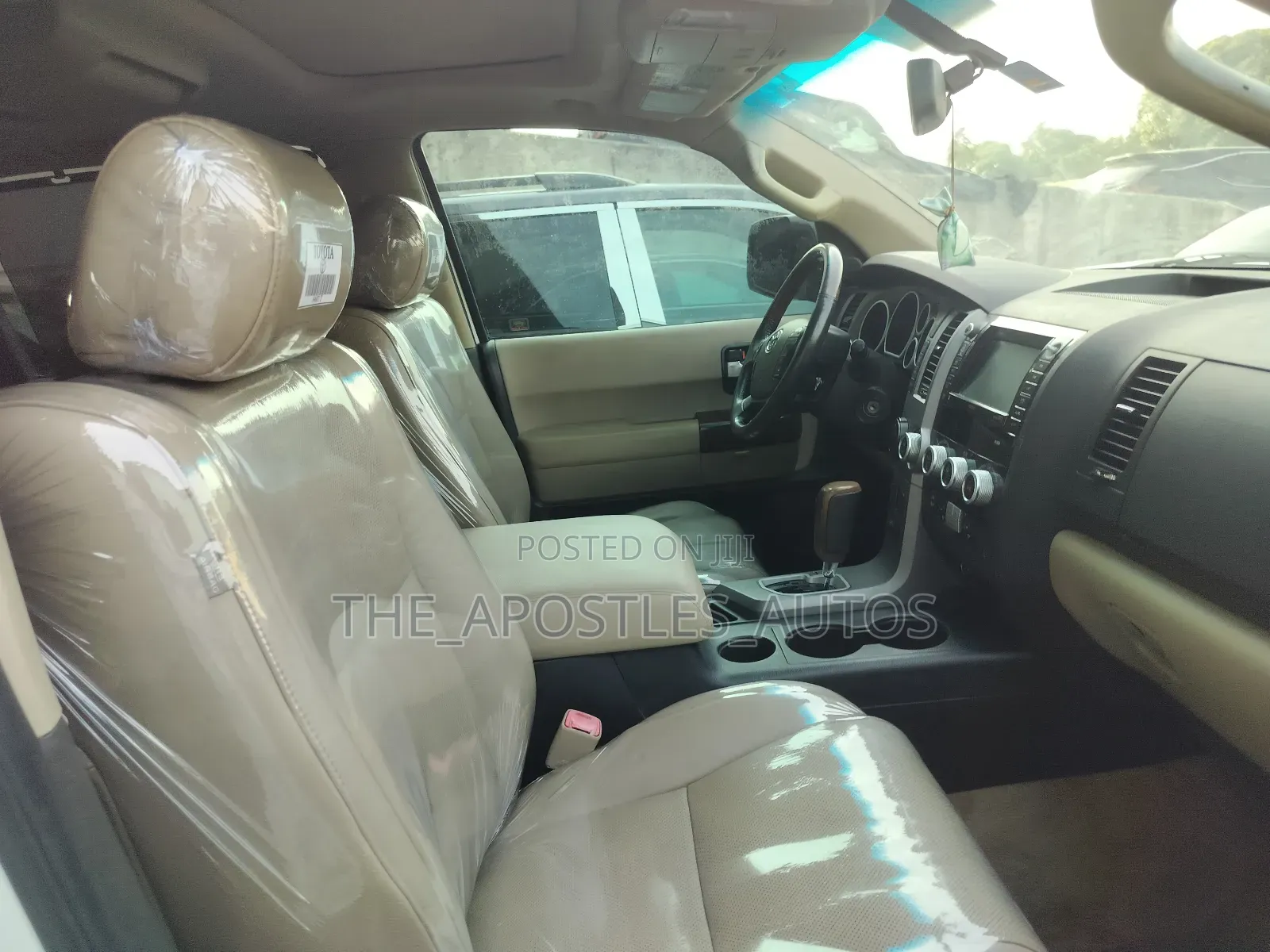 Toyota Sequoia 2010 White