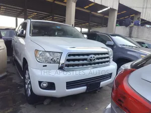 Toyota Sequoia 2010 White