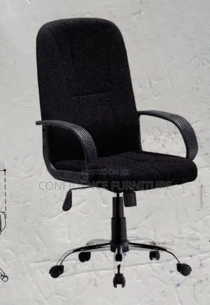 Quality Fabric Office Swivel Chair