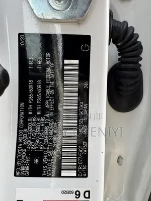Lexus GX 460 2021 White