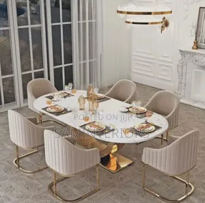 Classic and Modern 6 Seaters Dining Set