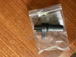Infinity M35 Camshaft Position Sensor