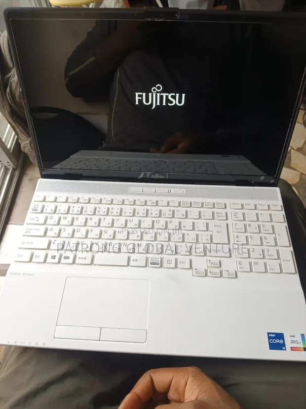 【美品】LIFEBOOK新品SSD512GB AH56/D1 Corei7 新品SSD512GB LIFEBOOK AH56/D1 Corei7