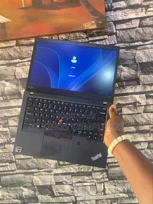 Laptop Lenovo Thinkpad P14s 32GB AMD Ryzen 7 SSD 512GB