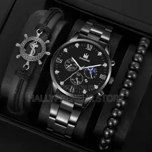 Unisex Wristwatch With Bracelets and Box