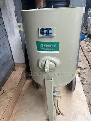 Clemco Sandblasting Pot 200ltrs
