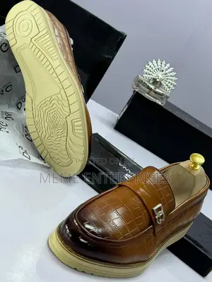Black/Brown Shoe