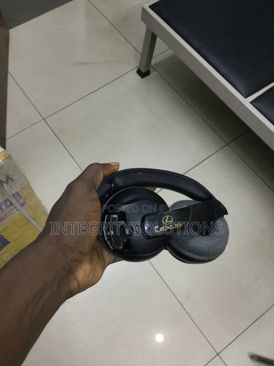 Lexus Rear Seat Entertainment System Wireless Headset