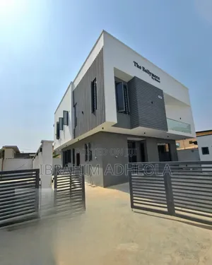 Photo - 4bdrm Duplex in Adeniyi Jones for sale