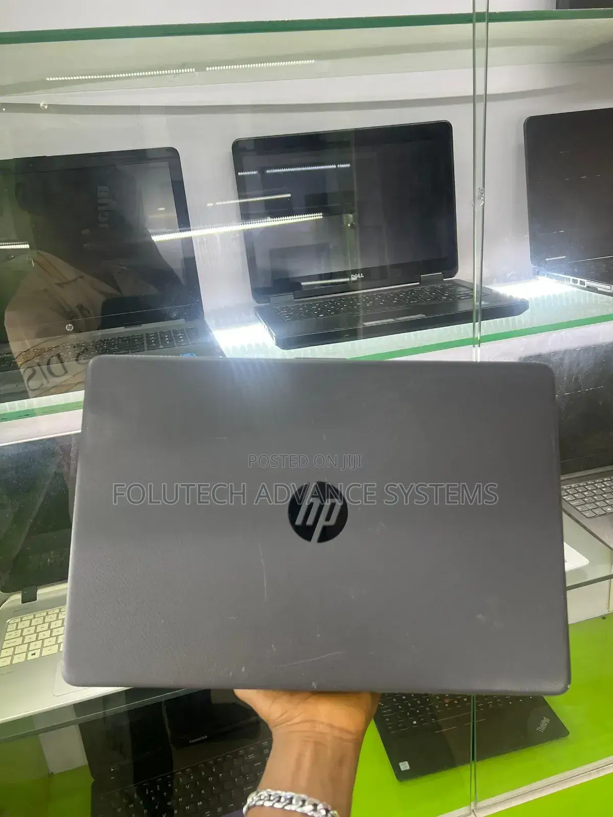 Laptop HP 250 G10 8GB Intel Core i5 SSD 256GB