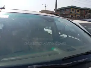Gl450 2010 Windscreen Glass Installed We Deliver and Fix
