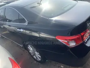 Lexus ES 350 2011 Black