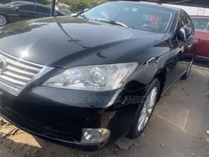 Lexus ES 350 2011 Black