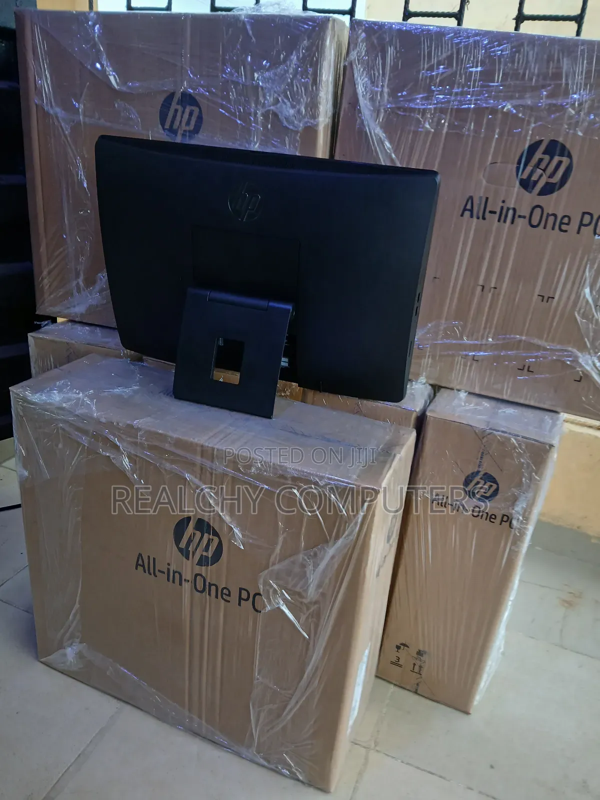 New Desktop Computer HP ProOne 400 G3 8GB Intel Core I3 HDD 1T