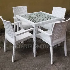 New Modern Outdoor/Restaurant Dining