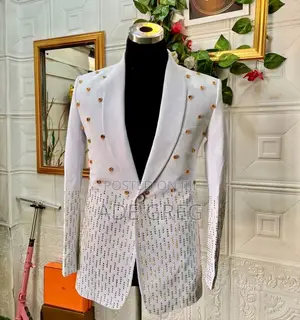 Photo - Luxurious White 2piece(With Pants) Gold Studded Tuxedo Suit