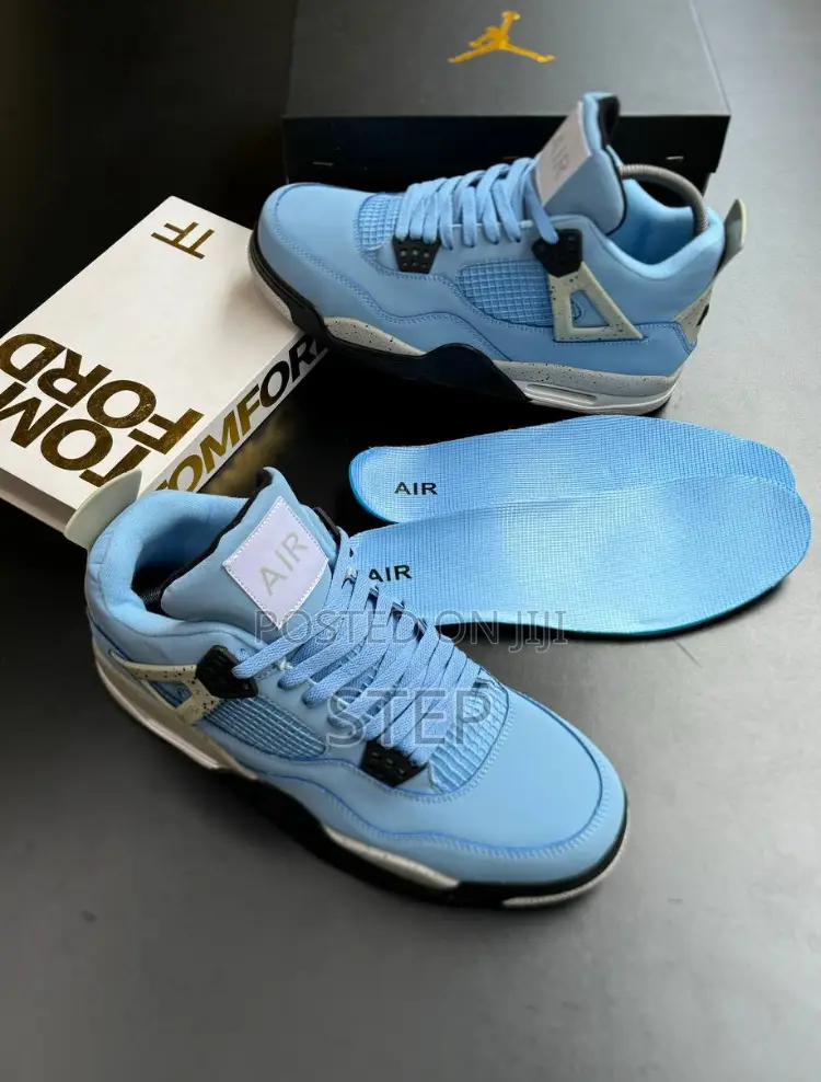 Air Jordan 4 Retros