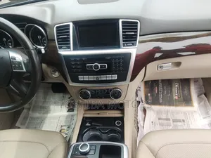 Mercedes-Benz M Class 2015 Gray
