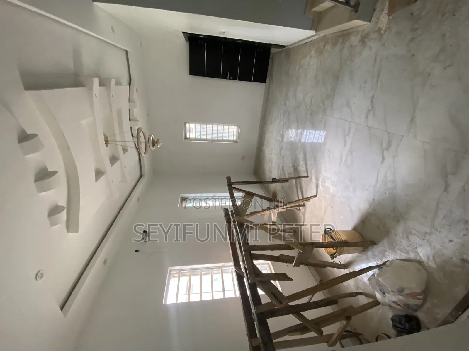 Furnished 4bdrm Duplex in Waterfront Estate for sale