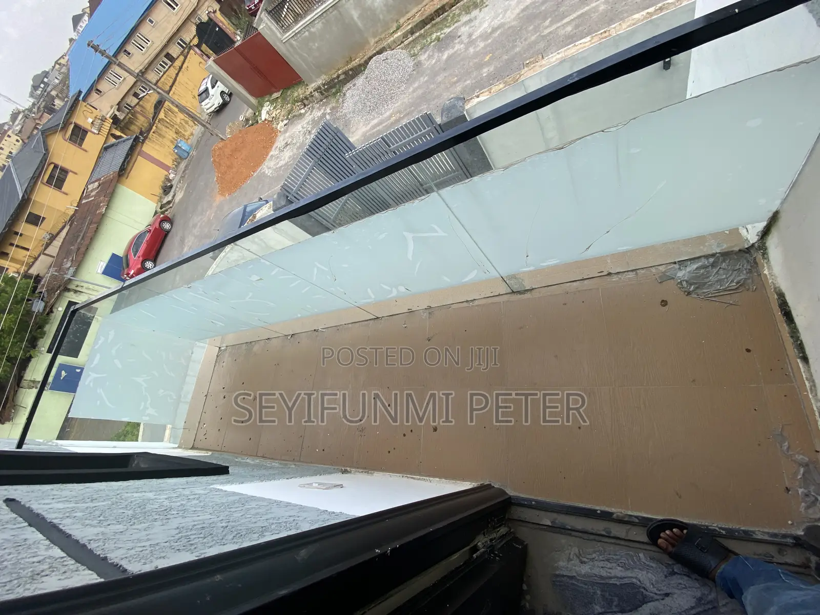 Furnished 4bdrm Duplex in Waterfront Estate for sale