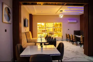 Fully Functioning Luxury 4-Star Hotel