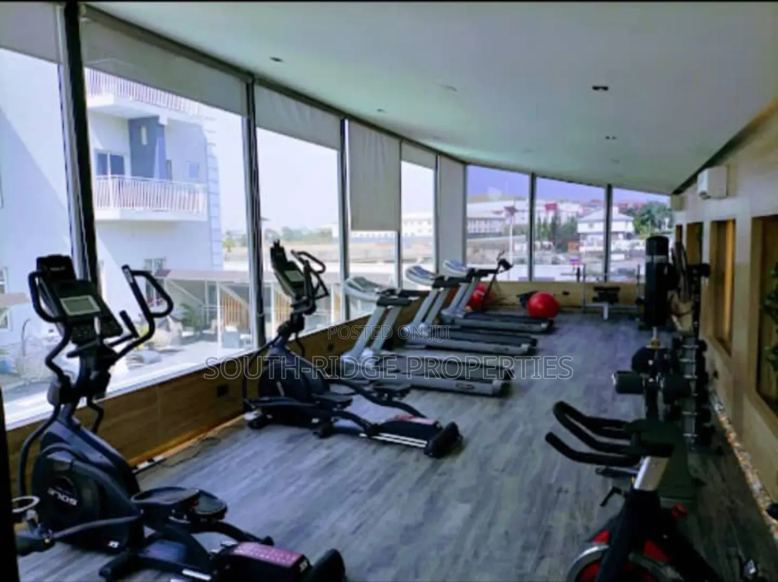 Fully Functioning Luxury 4-Star Hotel