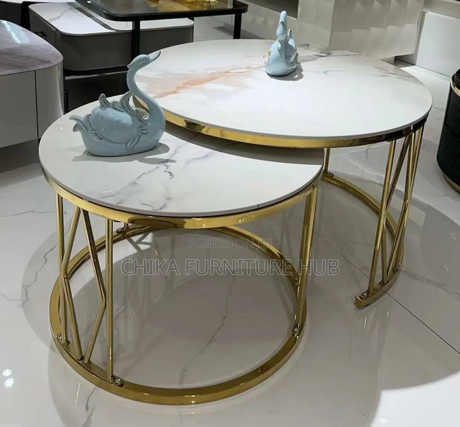 Marble Centre Table Wit Stool