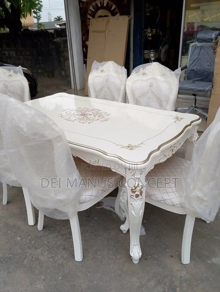 White Dining Table for Luxury House