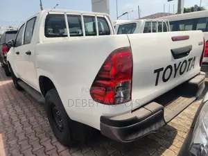 New Toyota Hilux 2025