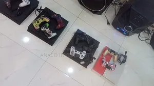 Ps4 With One Controller Games Installed Plus One Controller